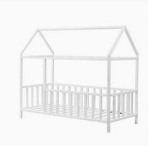 Baby Kinder 100x200 Çatılı Beyaz (Çam) Montessori Bebek & Çocuk Karyolası
