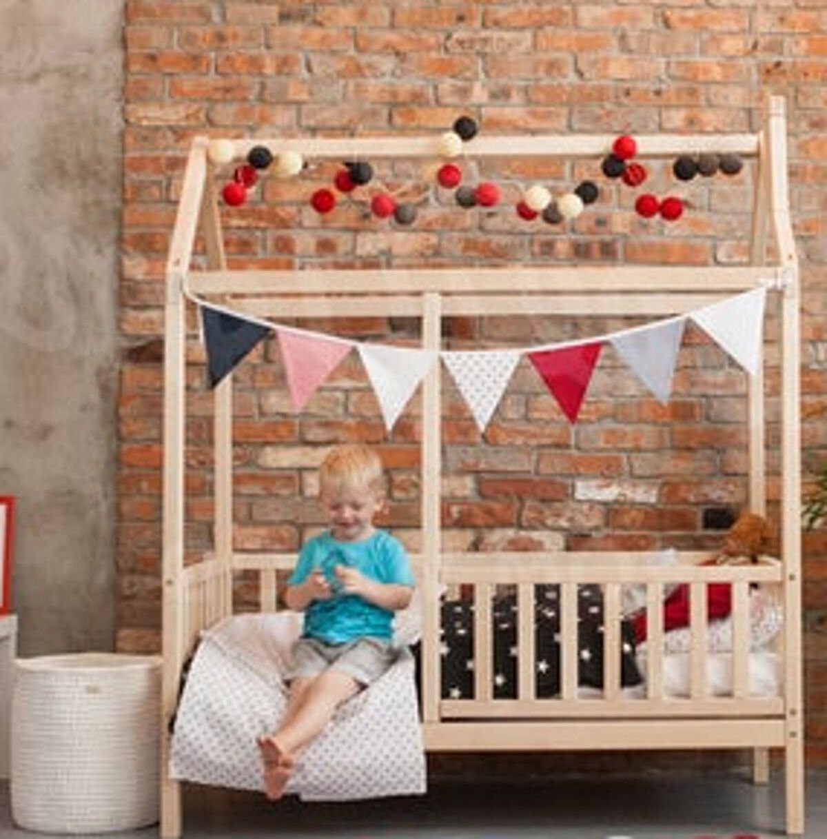 Baby Kinder Lovely Doğal Ahşap Montessori Bebek ve Çocuk Oyun Evi ve Karyolası Doğal Çam - 80 x 180